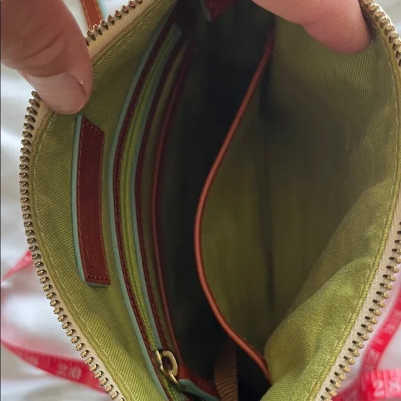 Dooney & Bourke Disney Star Wars Cream Graphic Crossbody Bag - Picture 14 of 16